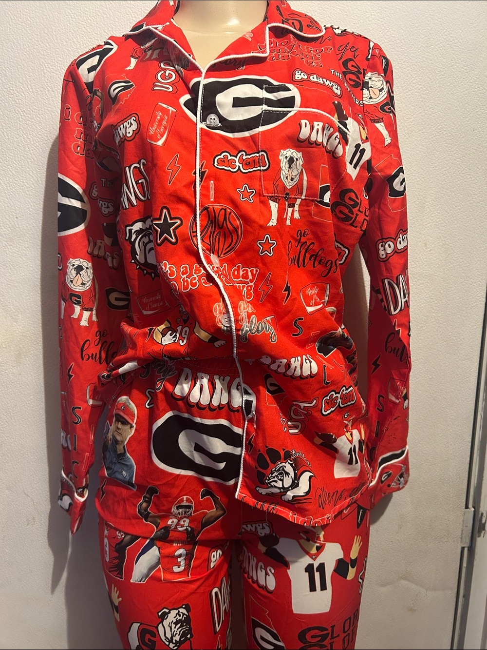 Georgia Bulldogs Red women’s Pajama Set - Collegiate Print - Picture 2 of 9